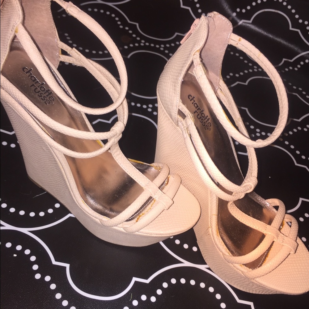 Tan Wedges